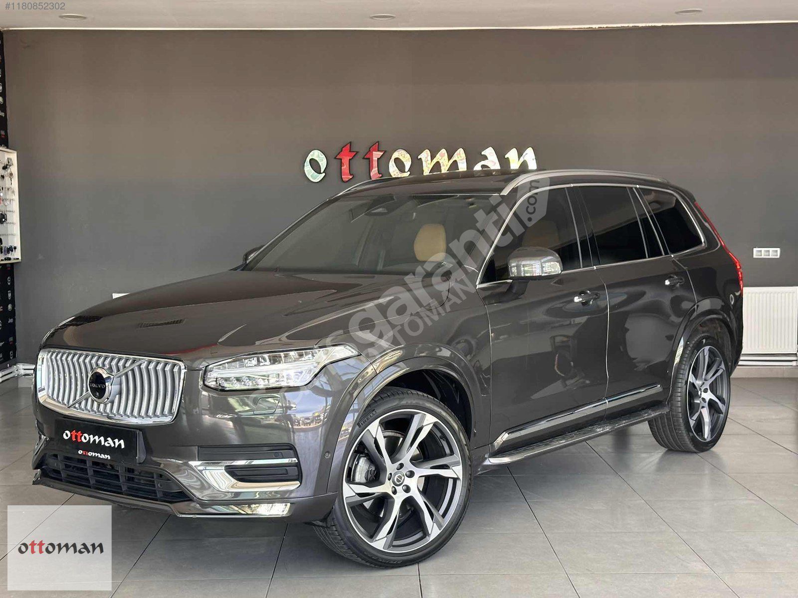 OTTOMAN-2023 VOLVO XC90 2.0B5 PLUS BRİGHT HATASIZ PLATİNUM GRİ