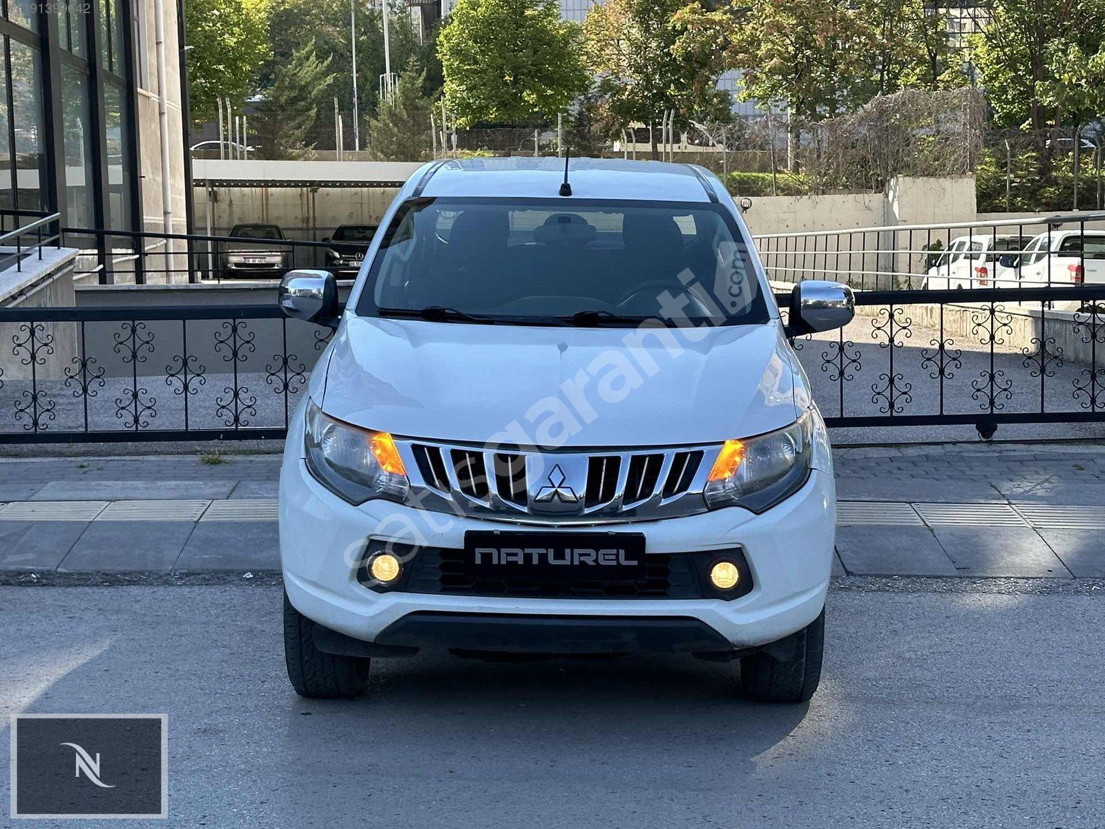 NATUREL den MASRAFSIZ MITSUBISHI L200 2.4 DI-D 4X4