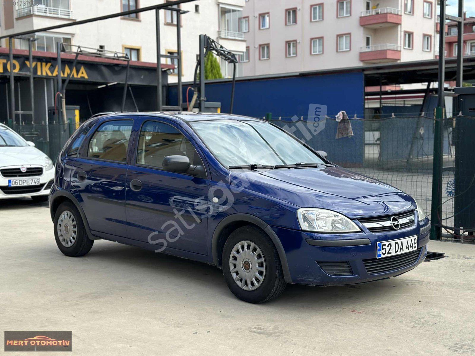 Ordu MERT OTOMOTİV / 2005 MODEL 1.2 BENZİNLİ CORSA 180.000 KM