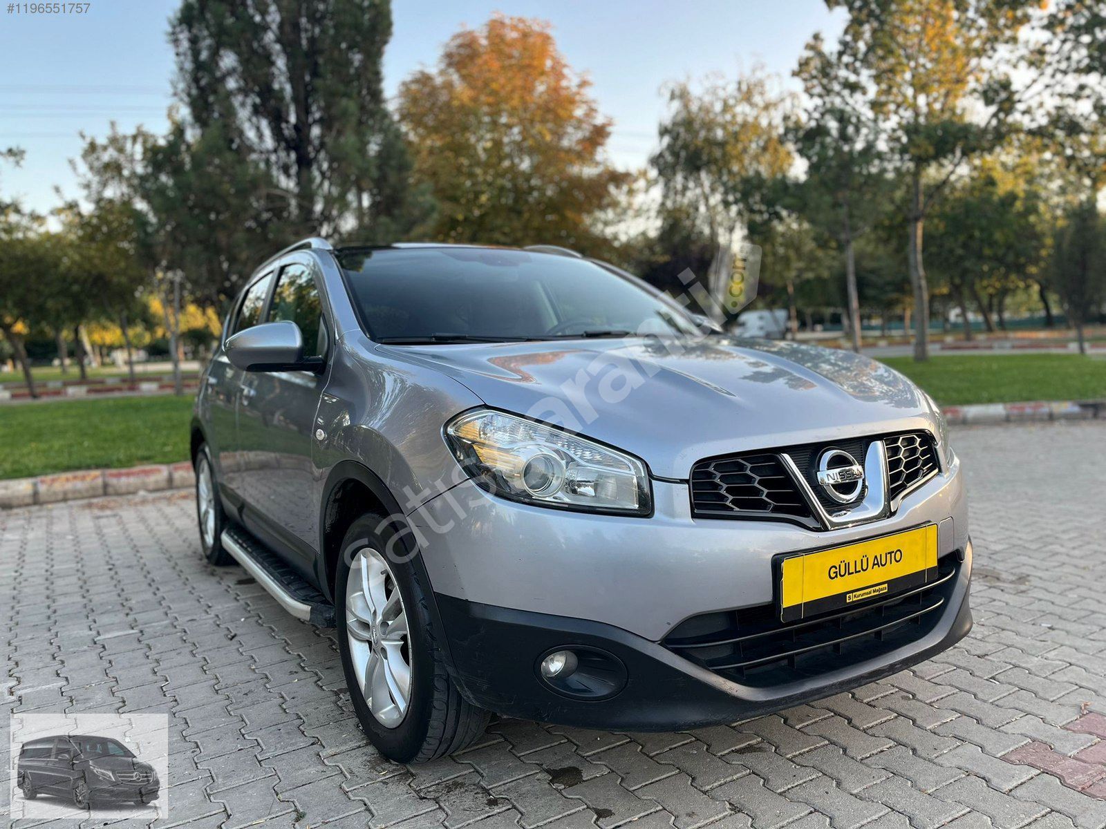 GÜLLÜ OTO'DAN/2013 NİSSAN QASHQAİ OTOMATİK ELDEN TAKSİT İMKANI