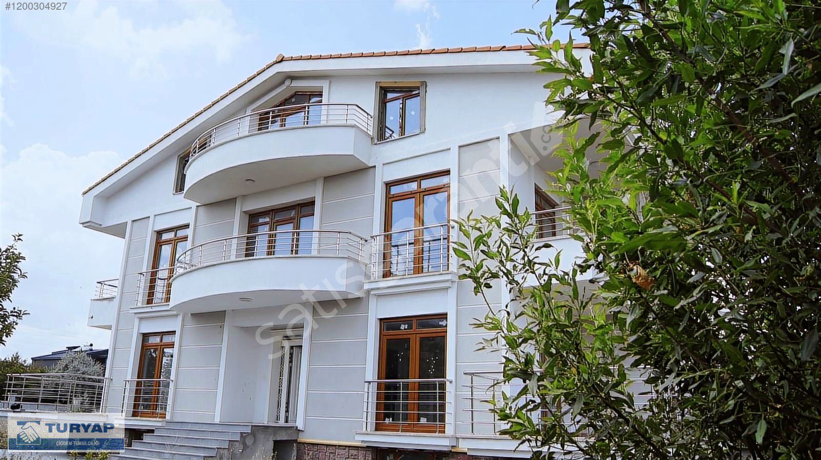 TURYAP'TAN BALLIKPINAR YEŞİLVADİ SİTESİNDE SATILIK YENİ VİLLA!!