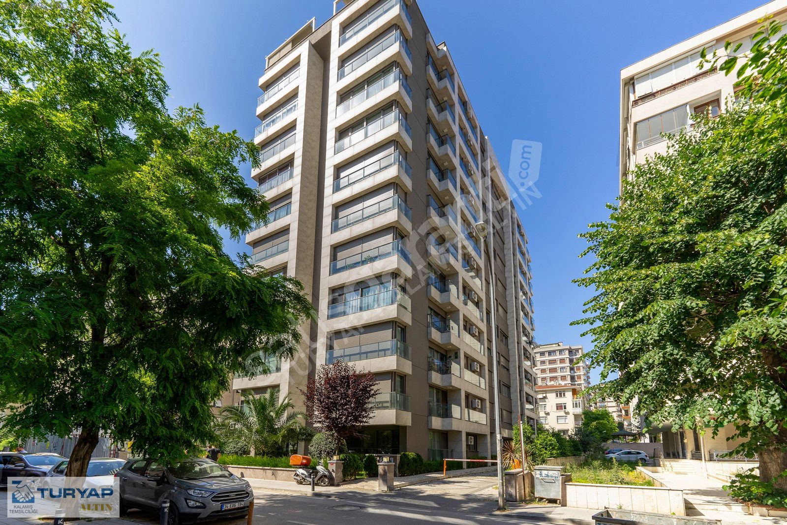 kadıköy göztepe bağdat caddesine komşu lüks satılık daire