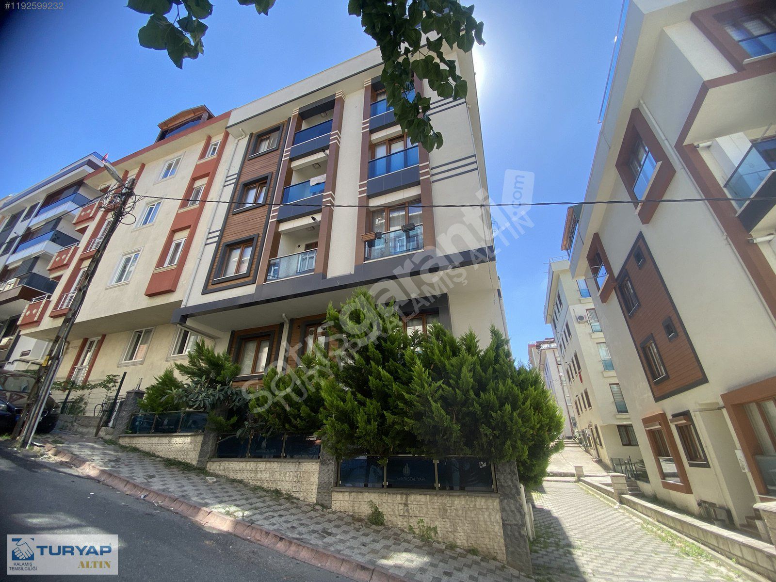 Taşınmaya Hazır İskanlı Balkonlu 2+1