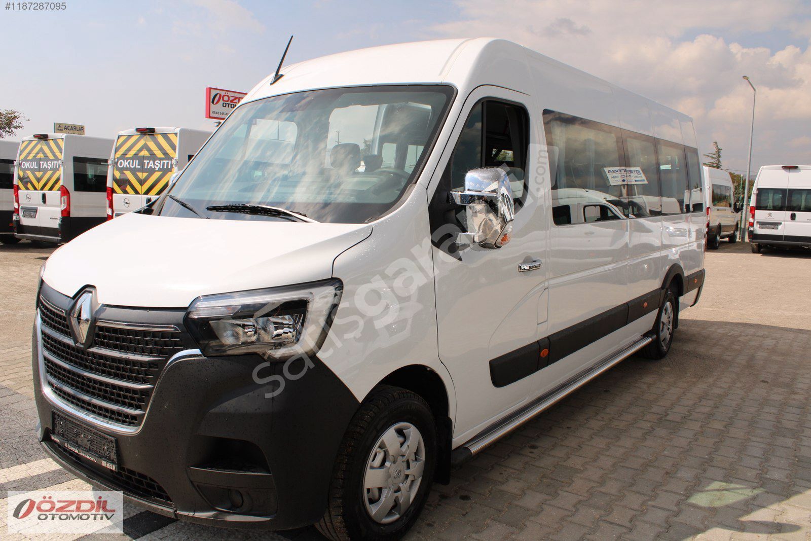 2024 RENAULT MASTER 15+1 KİŞİ PERSONEL GÜVENLİK PAKET