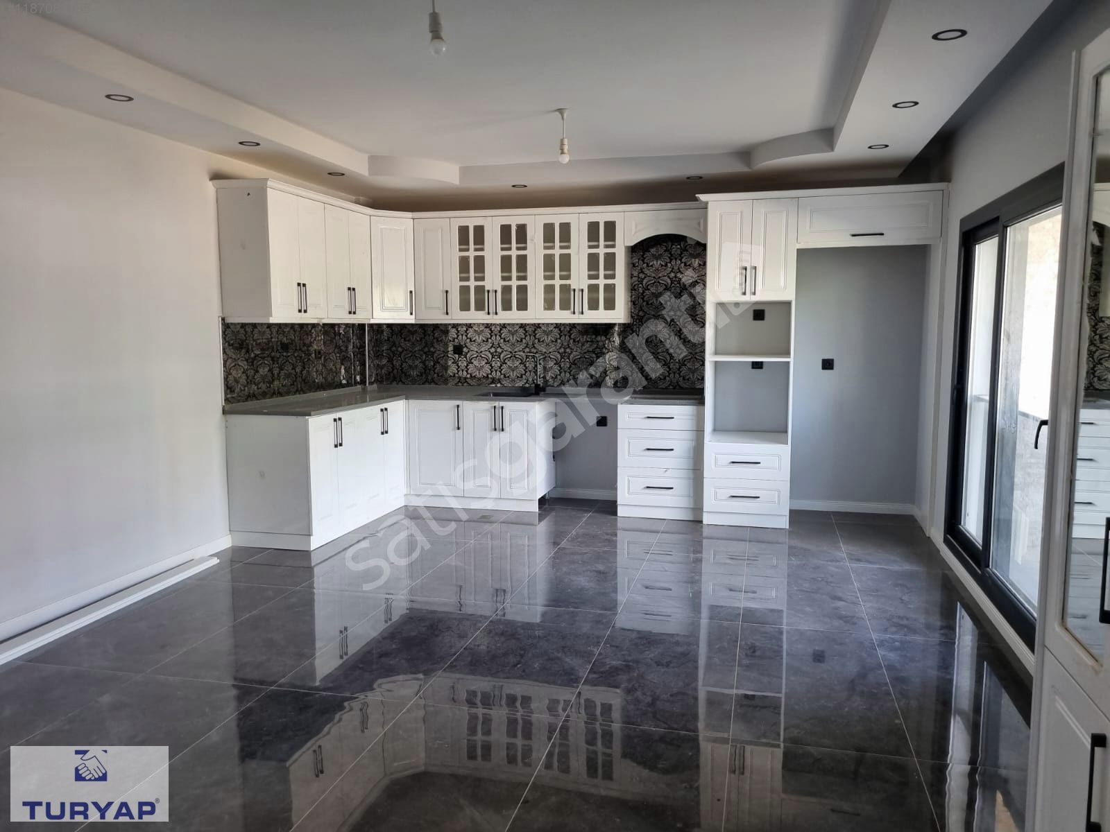 Fevzi Çakmak Mah.Satılık 4+1 Triplex Villa