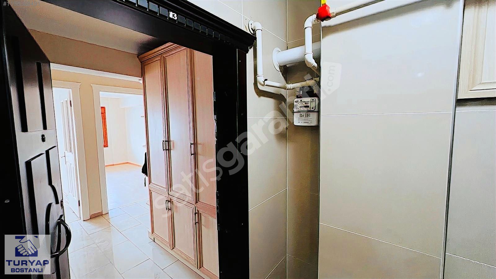 Karşıyaka Şemikler Mah Oturmaya Hazır 3+1 Satılık Boş Daire