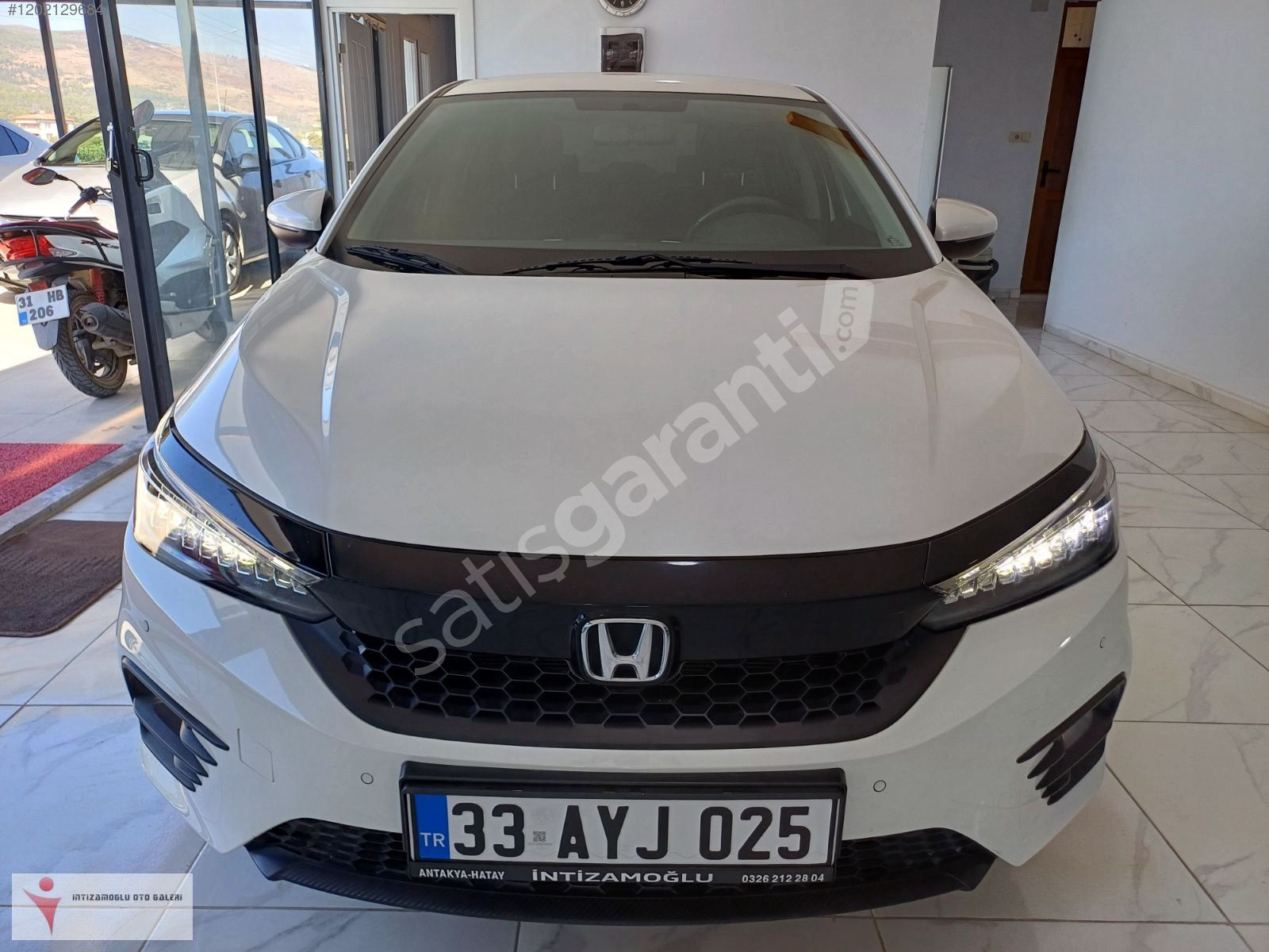 2024 MODEL HONDA CİTY 1.5 EXECUTİVE OTOMATİK 15.900 KM BOYASIZ