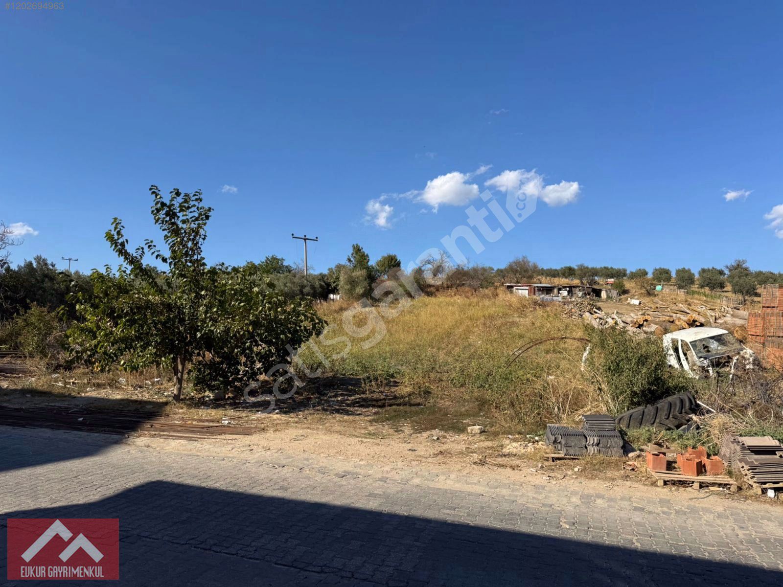 ŞARKÖY MERKEZDE İMARA BİTİŞİK 2.310 m2 YATIRIMLIK