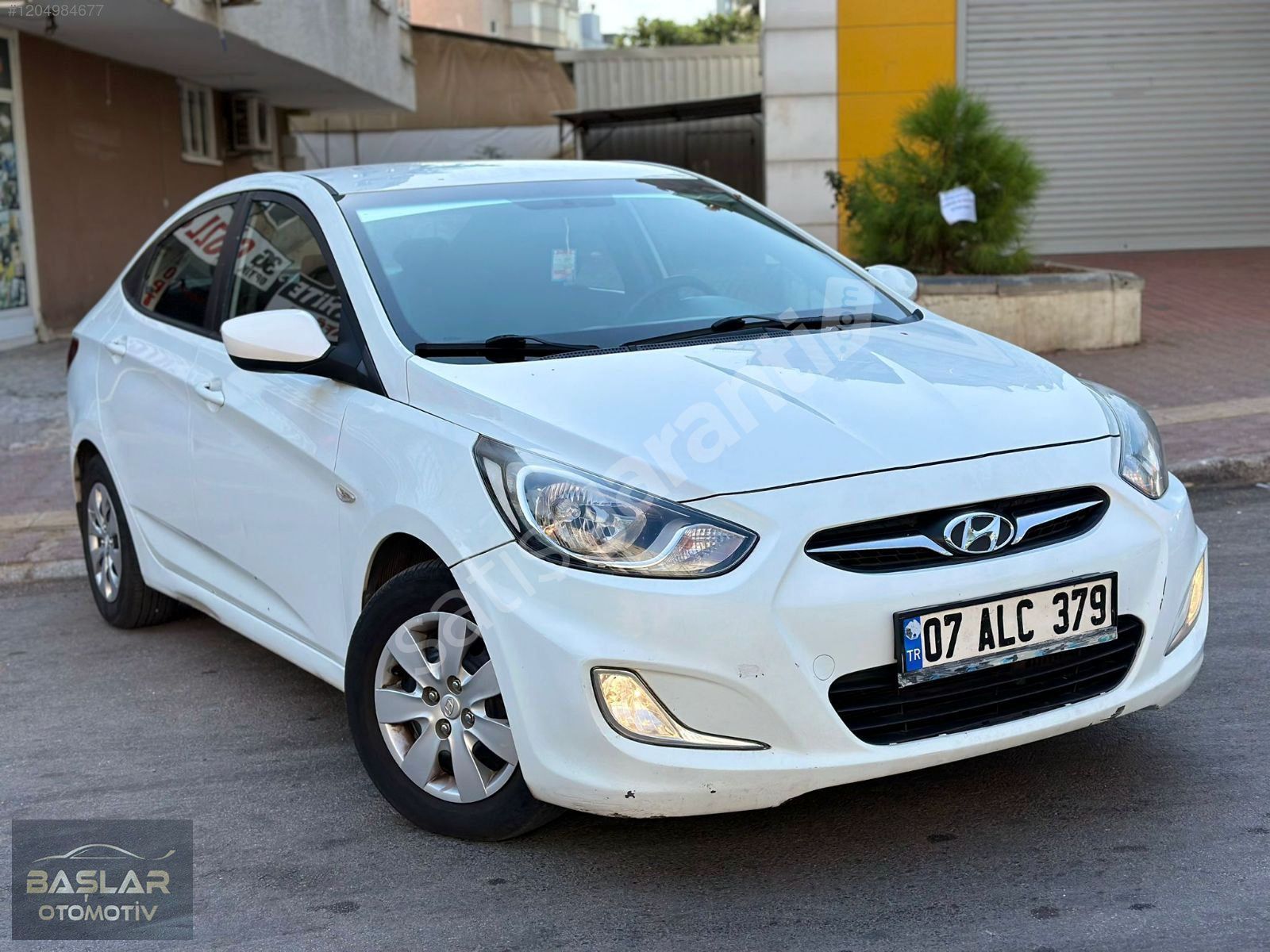 ///2014-HYUNDAİ-ACCENT BLUE-DEĞİŞENSİZ-KAYITSIZ-MODE-OTM.