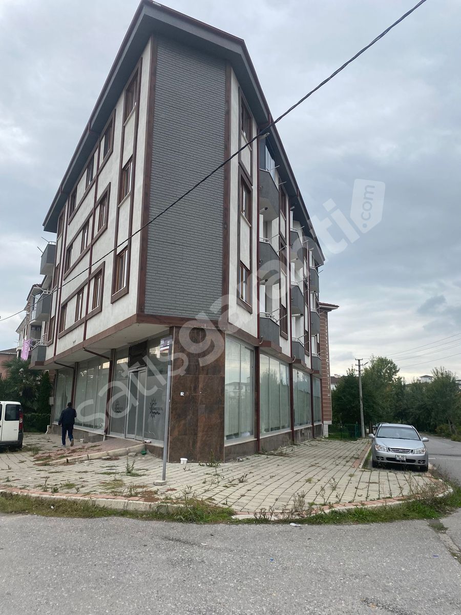 33– ŞEKER EMLAKTAN TOPLAM 360m2 LİK SATILIK KÖŞE DÜKKAN