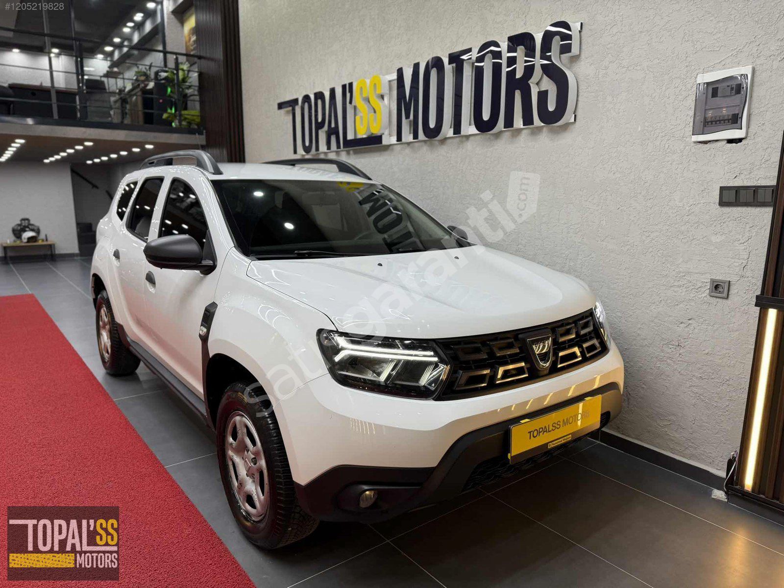 TOPALSS MOTORS 2021 DACİA DUSTER 1.3 4X4 HATASIZ MAKYAJLI KASA
