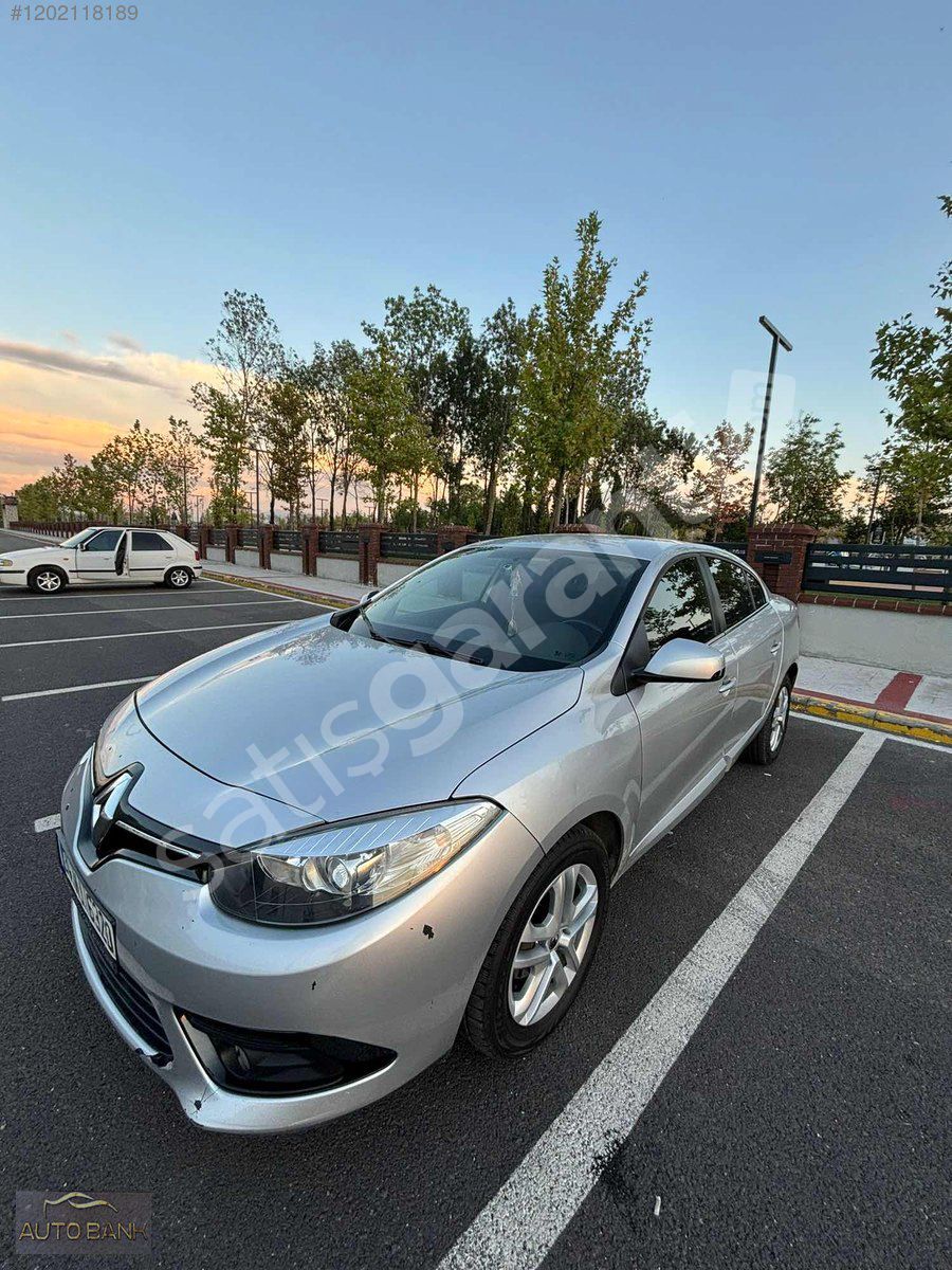 AUTOBANK TAN RENAULT FLUENCE OTOMATİK DEĞİŞENSİZ 2 PARÇA BOYALI
