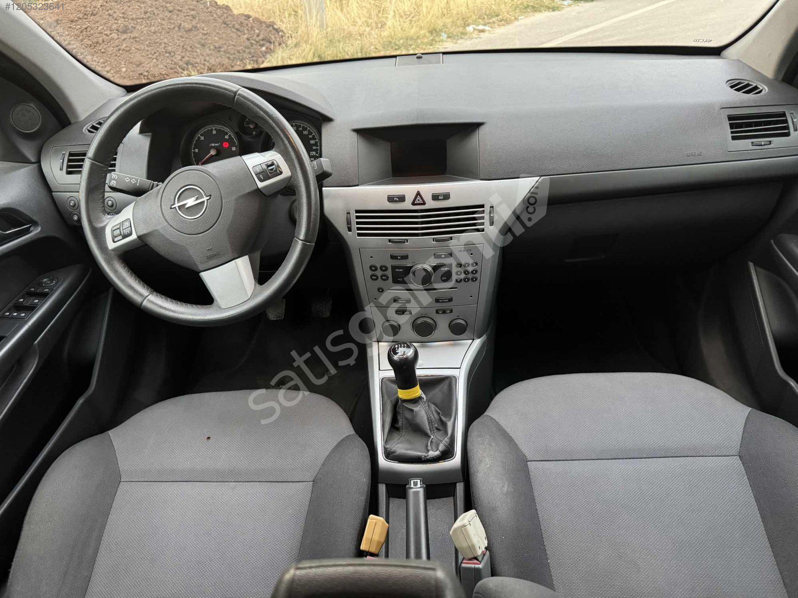 SAYGIN OTOMOTİV'DEN İLK SAHİBİNDEN DÜŞÜK KM ASTRA