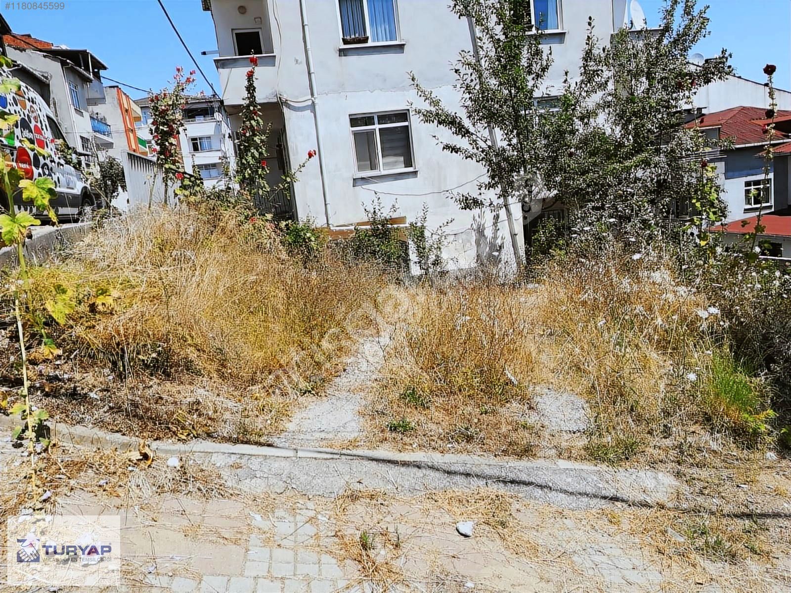 Süper Konumda, 4 Kat İmar İzniyle Yatırımlık Satılık Arsa