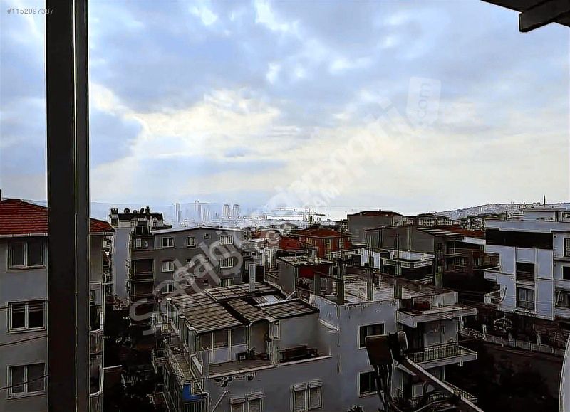 TURYAP'TAN BORNOVADA GÜZEL LOKASYONDA SATILIK DAİRE