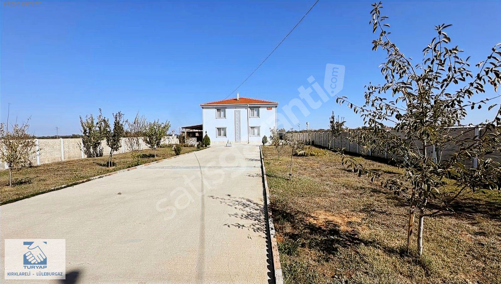 TURYAPTAN DÜĞÜNCÜBAŞINDA 2350 m2 ARSA İÇİNDE 550 m2 İKİ KATLI EV