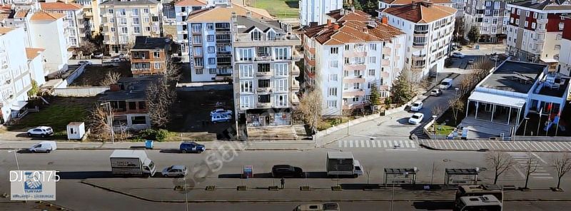 TURYAP'TAN HÜRRİYET MAH.PAZAR YERİ KARŞISI SATILIK 450 m2 DÜKKAN