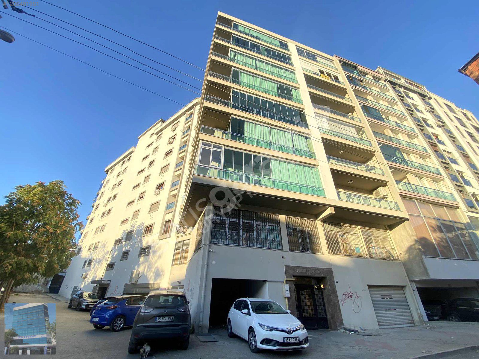 Karşıyaka Anadolu Caddesi Üzeri 2+1 Satılık Daire