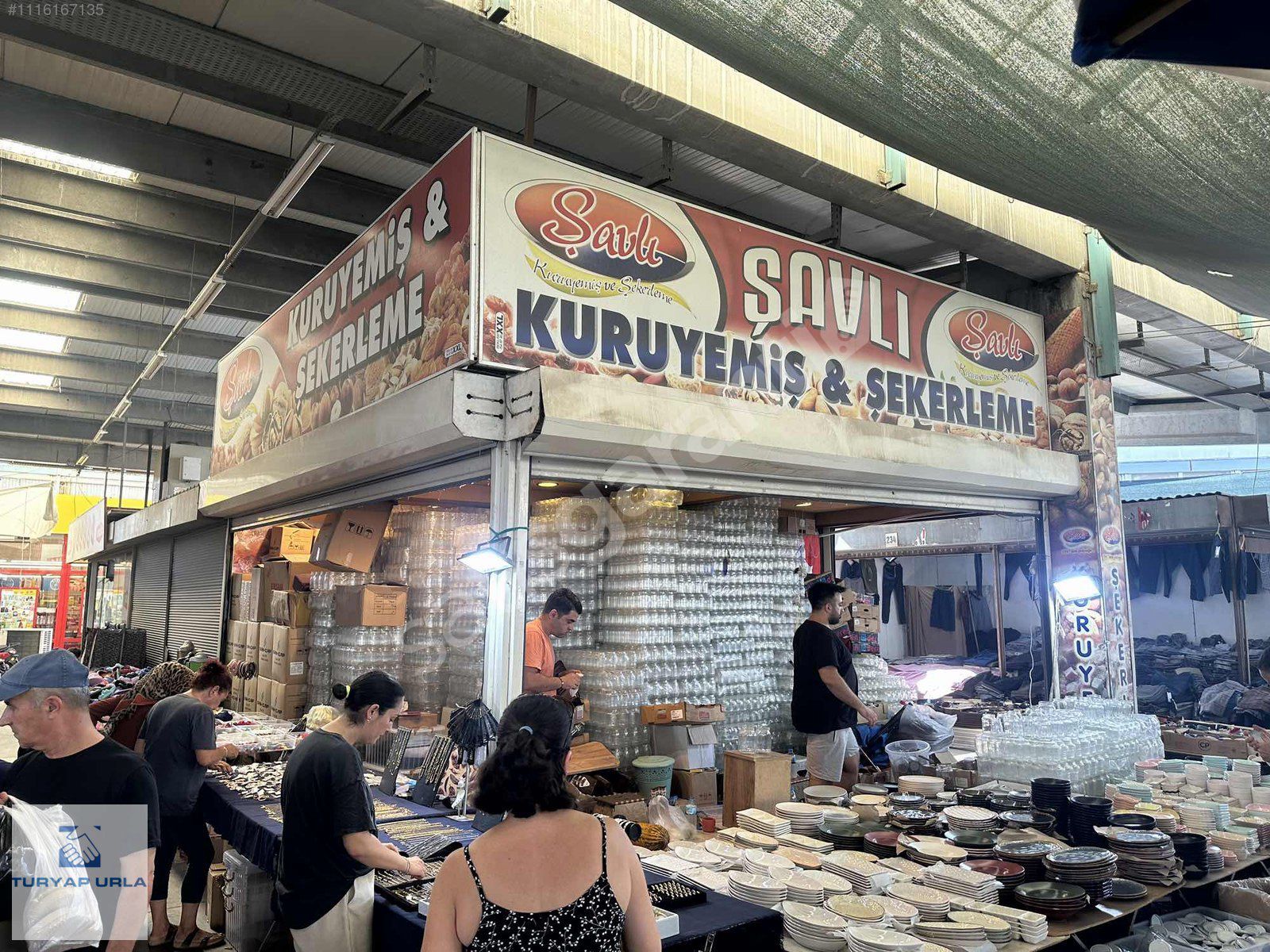 TURYAP'tan Urla Pazarında 4 Adet Dükkan