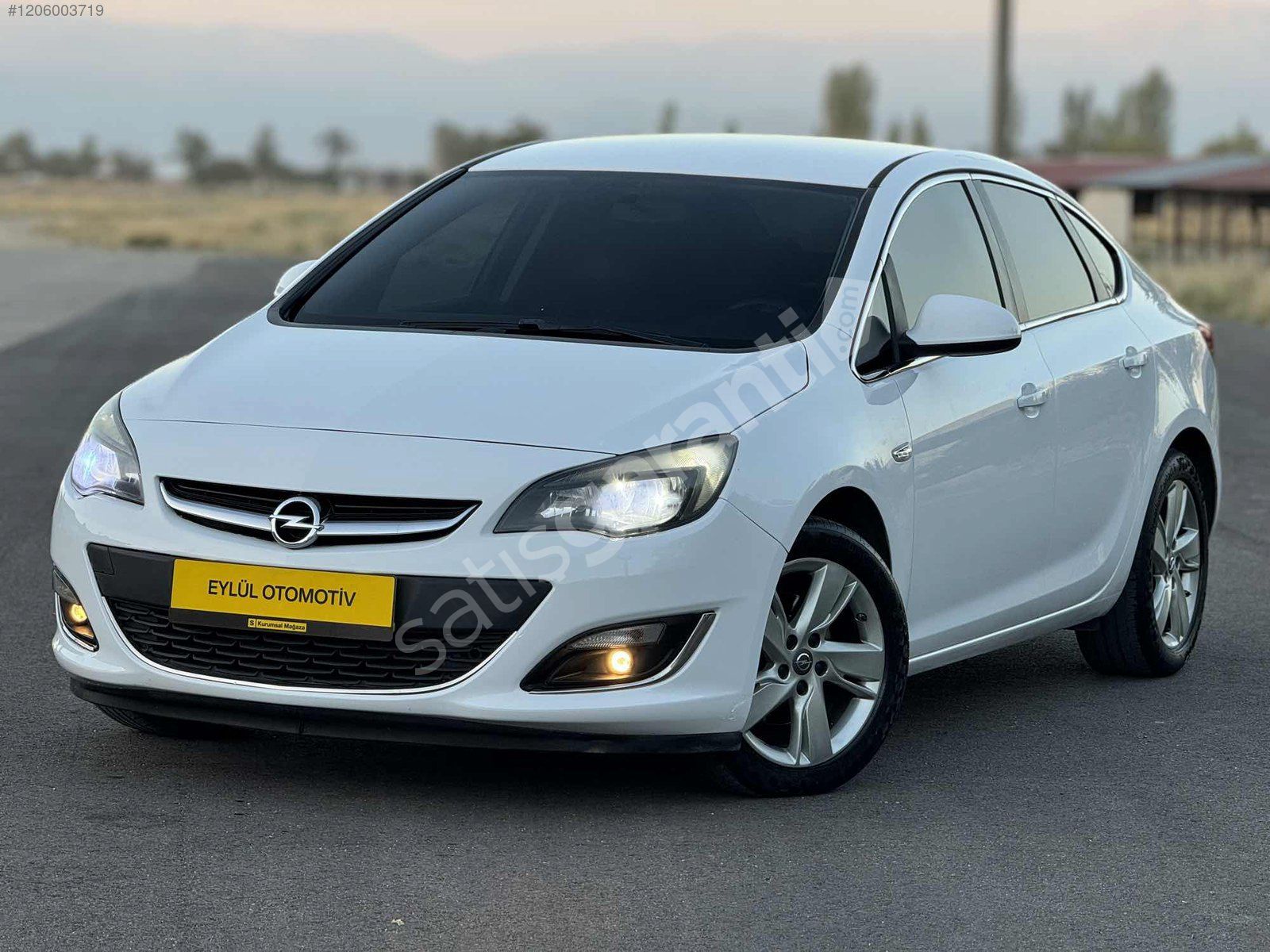 HATASIZ DEĞİŞENSİZ 1.6CDTİ 136HP ORJ.158.000KM EXTRALI ASTRA