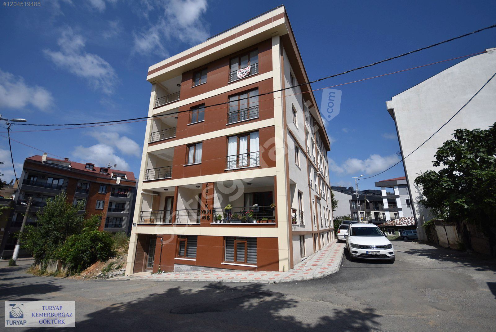 Göktürk Turyap'tan Kemerburgaz Merkezde 1+1 65 m2 Daire