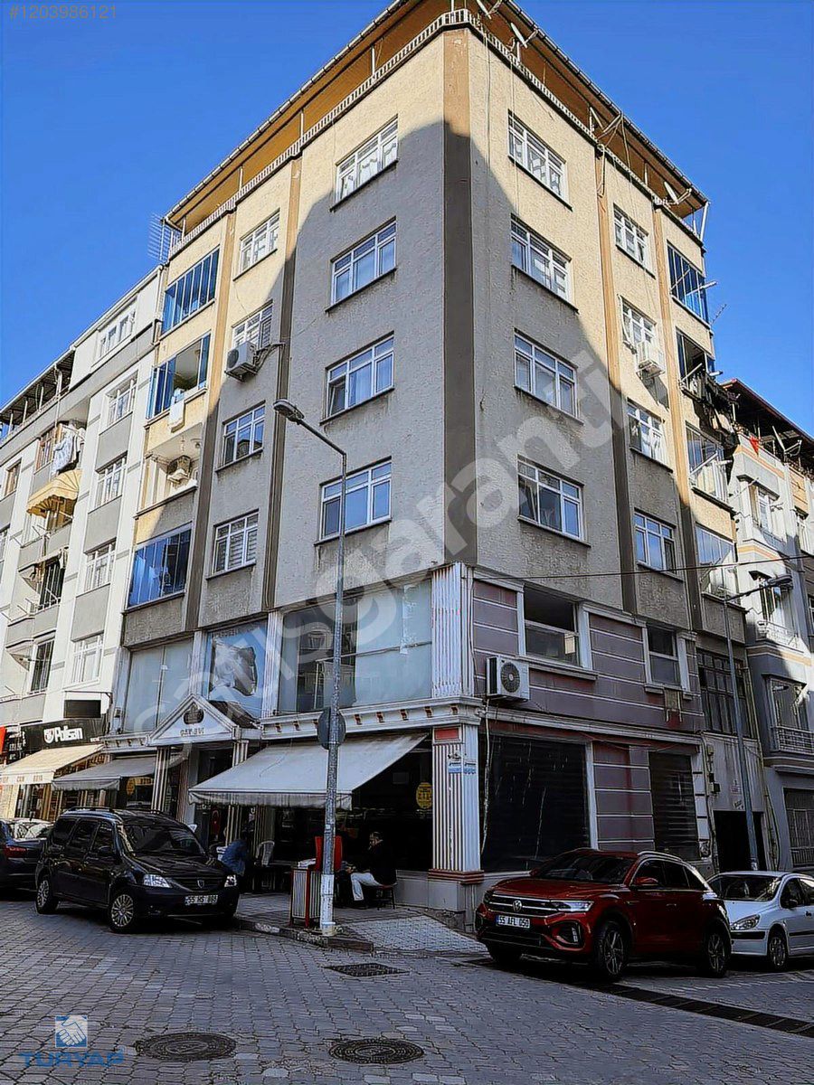 FİLİZ DAĞHAN'dan BAHÇELİEVLERDE 152 m2 3+1 SATILIK DAİRE