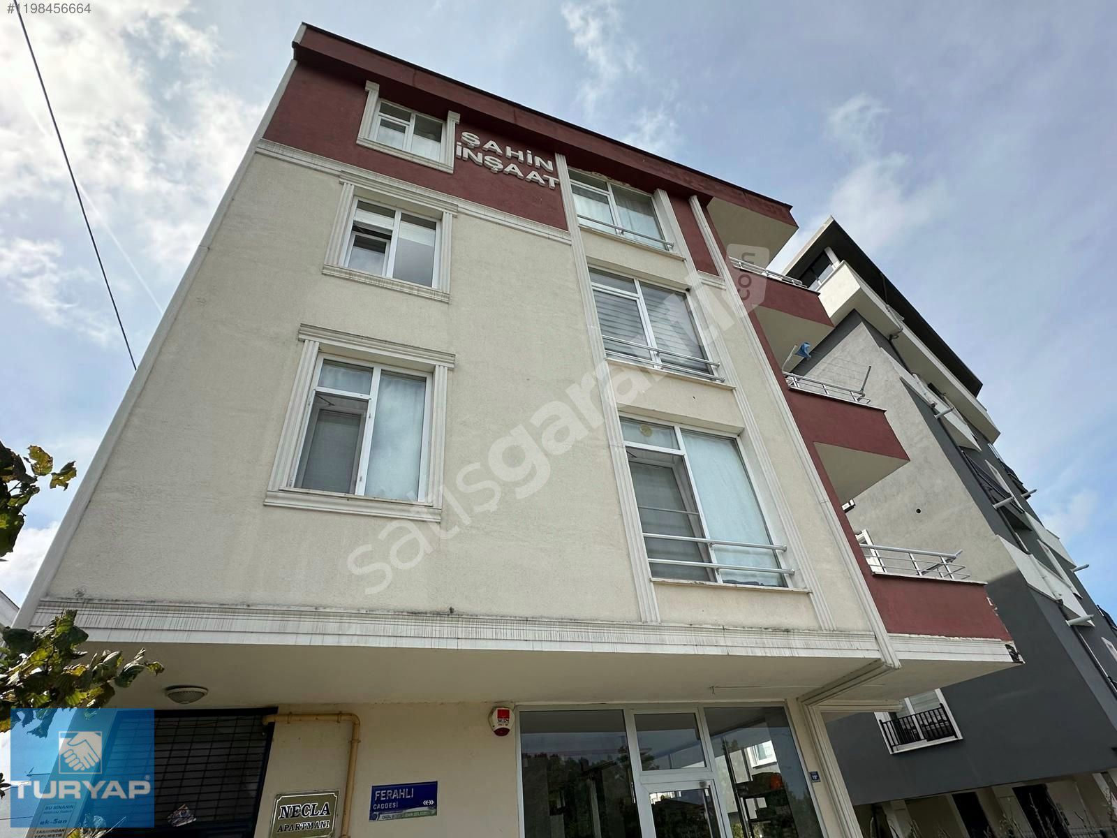 ORDU CUMHURİYET MAHALLESİ 90 M2 2+1 KİRALIK EŞYALI DAİRE,