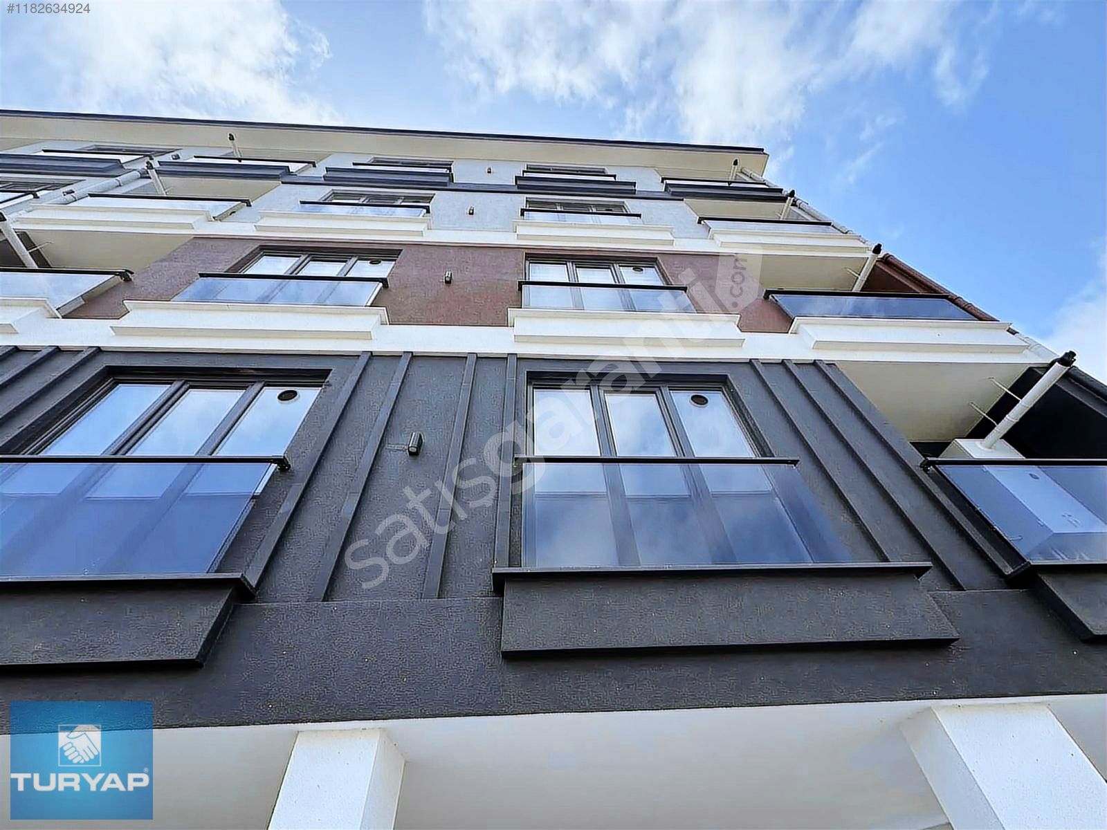 ORDU CUMHURİYET SAHİLDE,LÜKS SIFIR EŞYALI MANZARALI KİRALIK 1+1