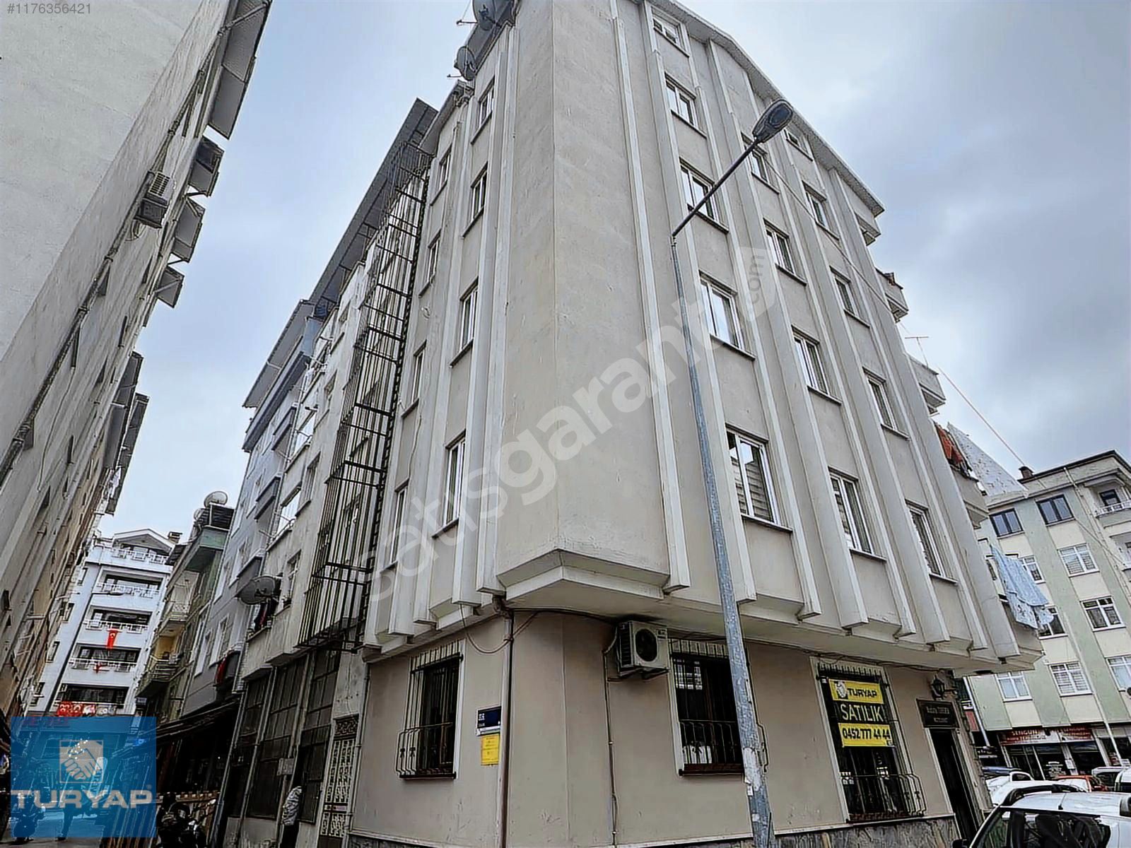 ORDU MERKEZ FİDANGÖR BİR ADIM KOMPLE SATILIK BİNA