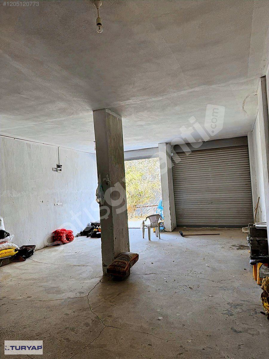 BUCA ZAFER MAHALESİNDE 110 M2 KİRALIK DEPO