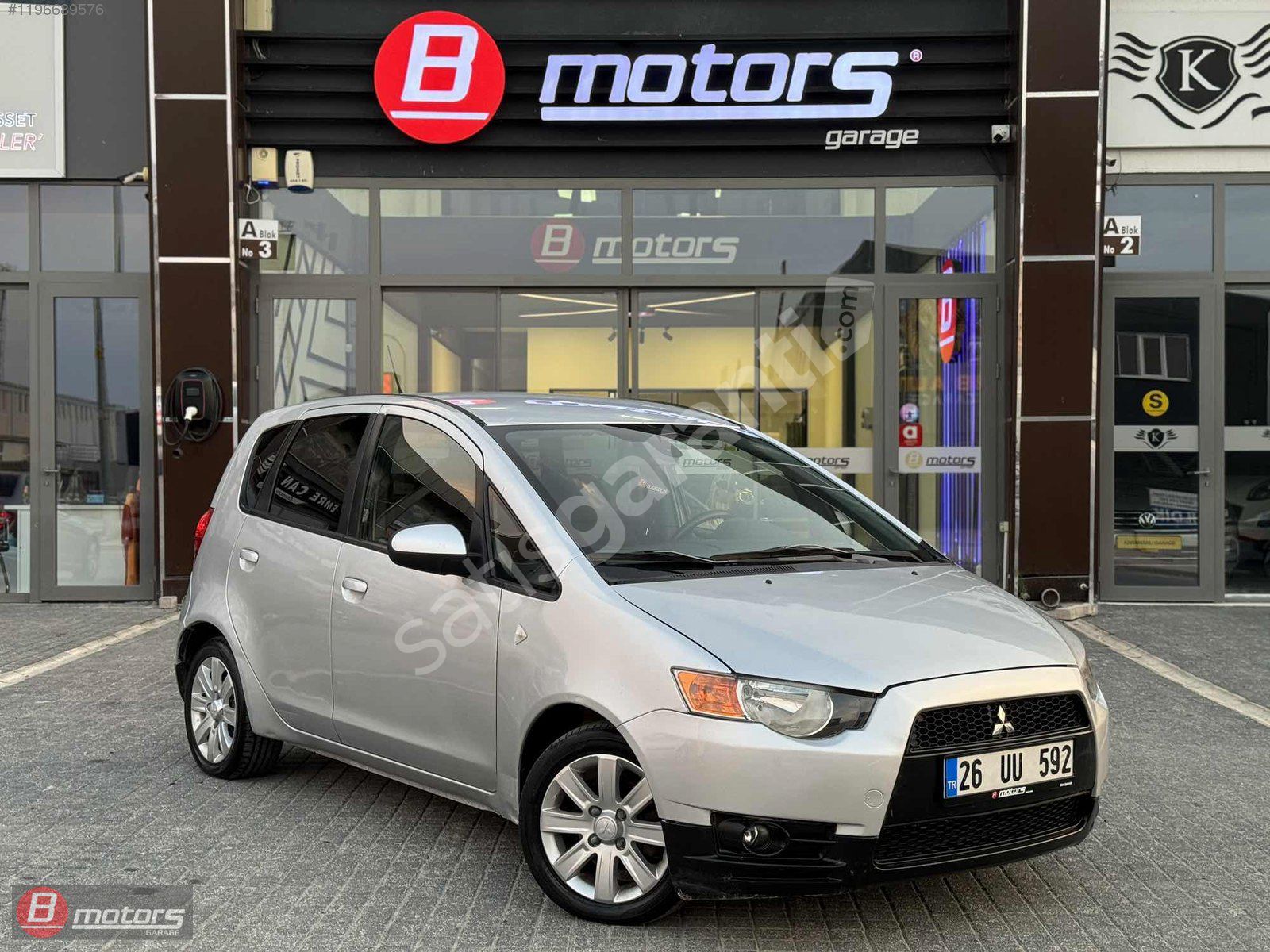 110 BİN KM DE OTOMATİK VİTES YENİ KASA FULL DONANIM