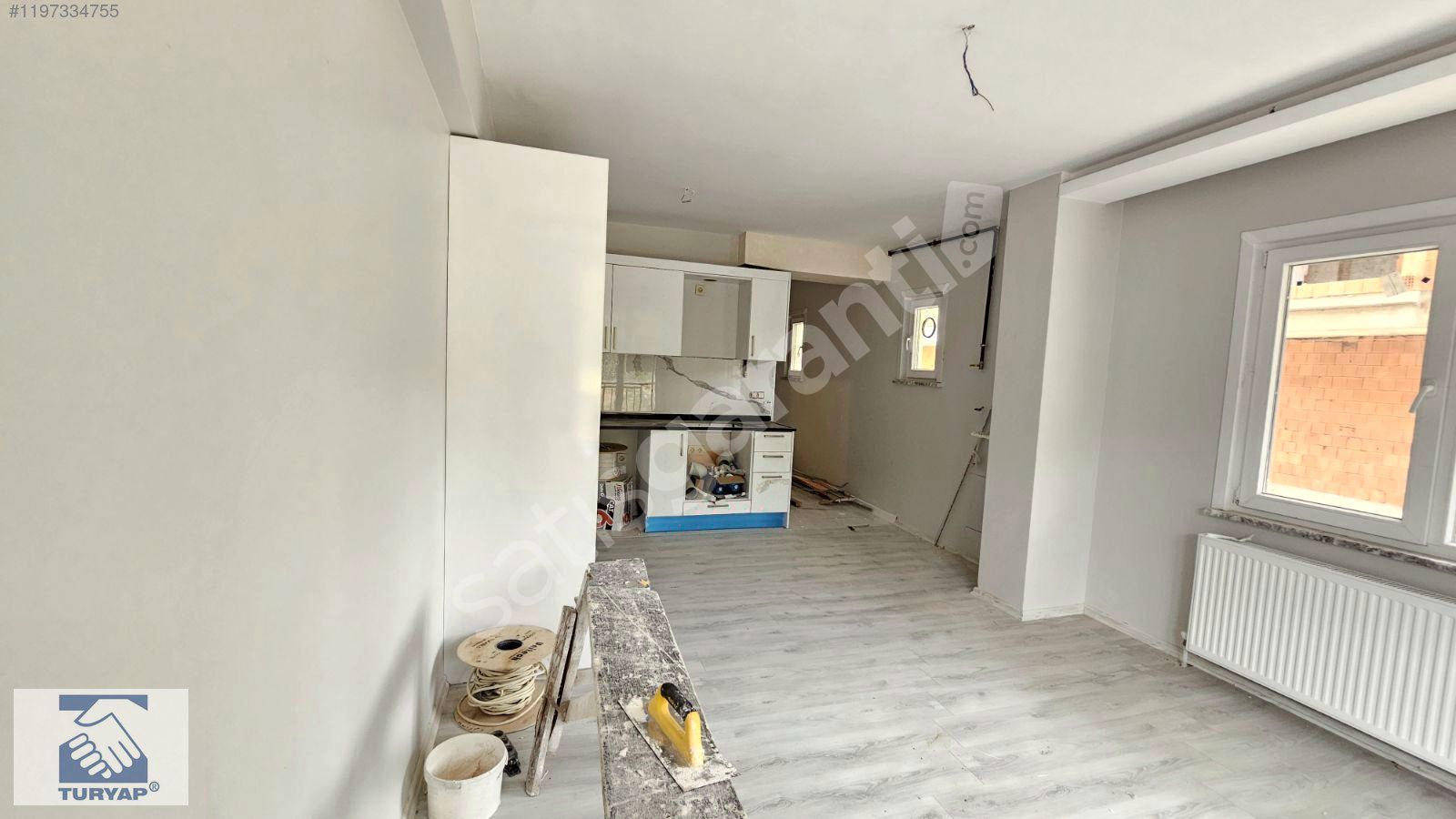 ÇEKMEKÖY ALEMDAĞ MH 2 ADET 1+1 DAİRE AYRI GİRİŞ TEK TAPU