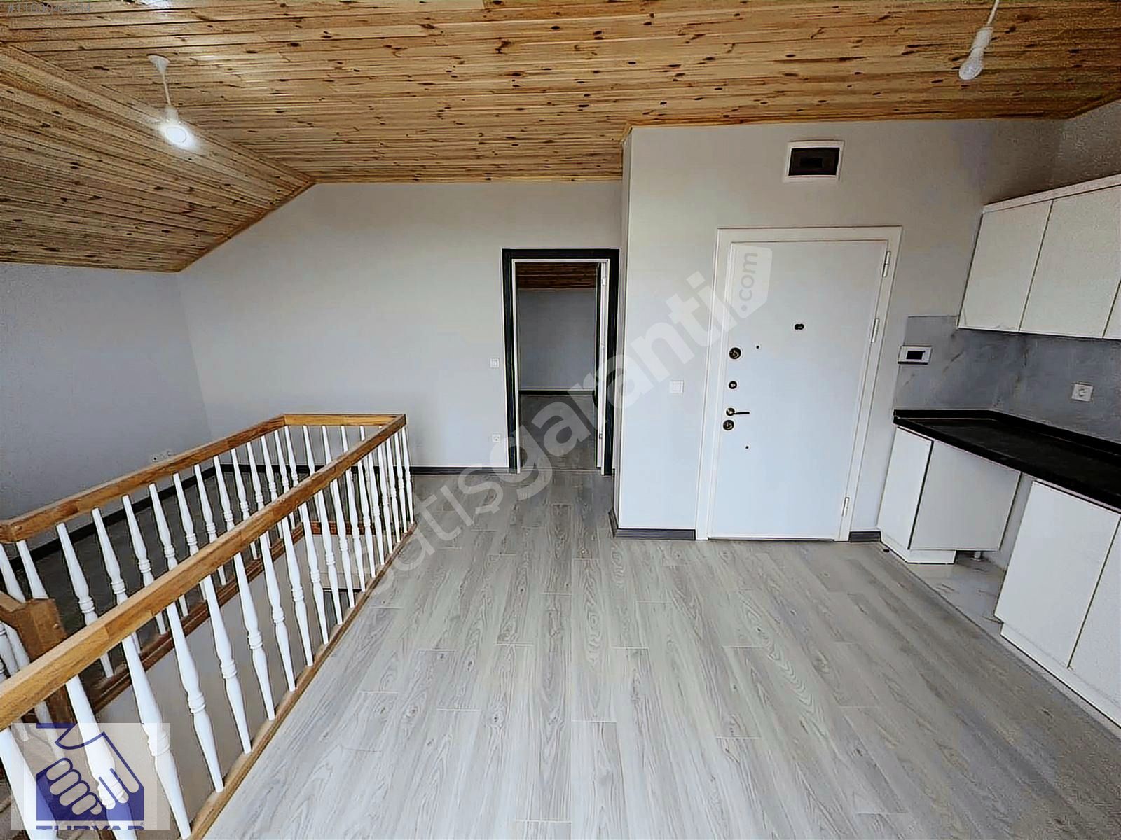 SANCAKTEPE AKPINAR MAH ULTRA LÜKS 5+1 ÜST DUBLEKS 230 M2 SATILIK