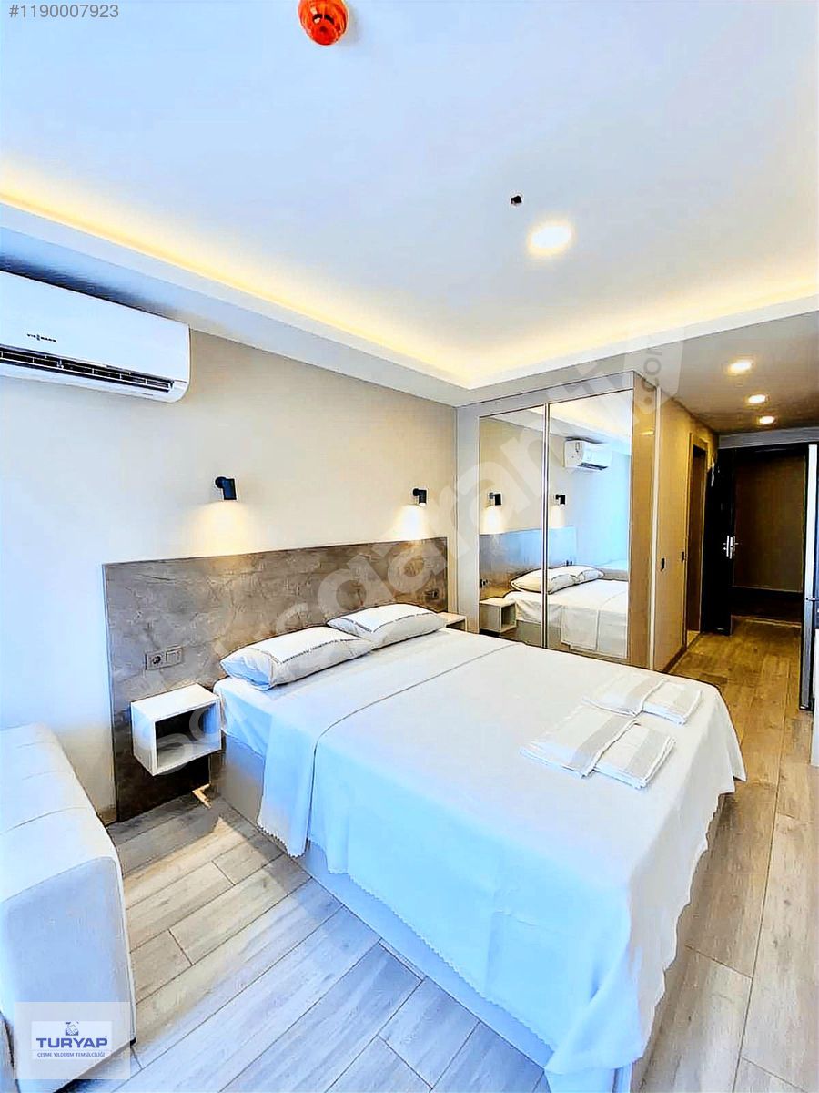 TURYAPTAN ÇEŞME ILICA SUITES EŞYALI 1+0 LÜKS DAİRE