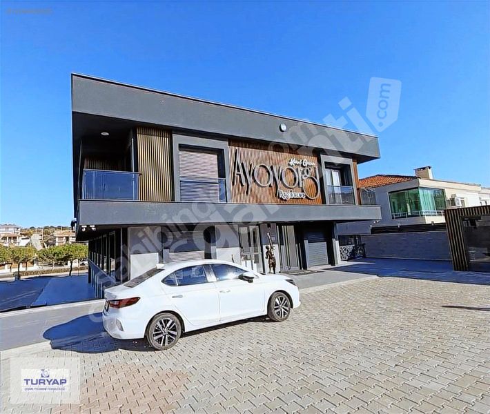 TURYAP'TAN ÇEŞME AYAYORGİDE LÜKS MUHTEŞEM REZİDANS DAİRELER