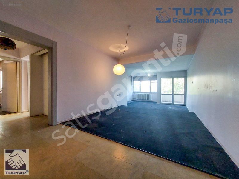 YENİ FOÇA SOKAK YÜCE SİTESİNDE KAT KONUMUNDA GİRİŞ 3+1
