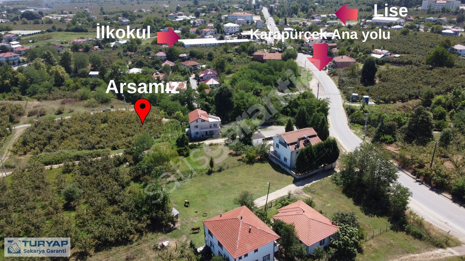 Sakarya Karapürçek Cumhuriyet Mah Köşe Konumda Villalık Arsa