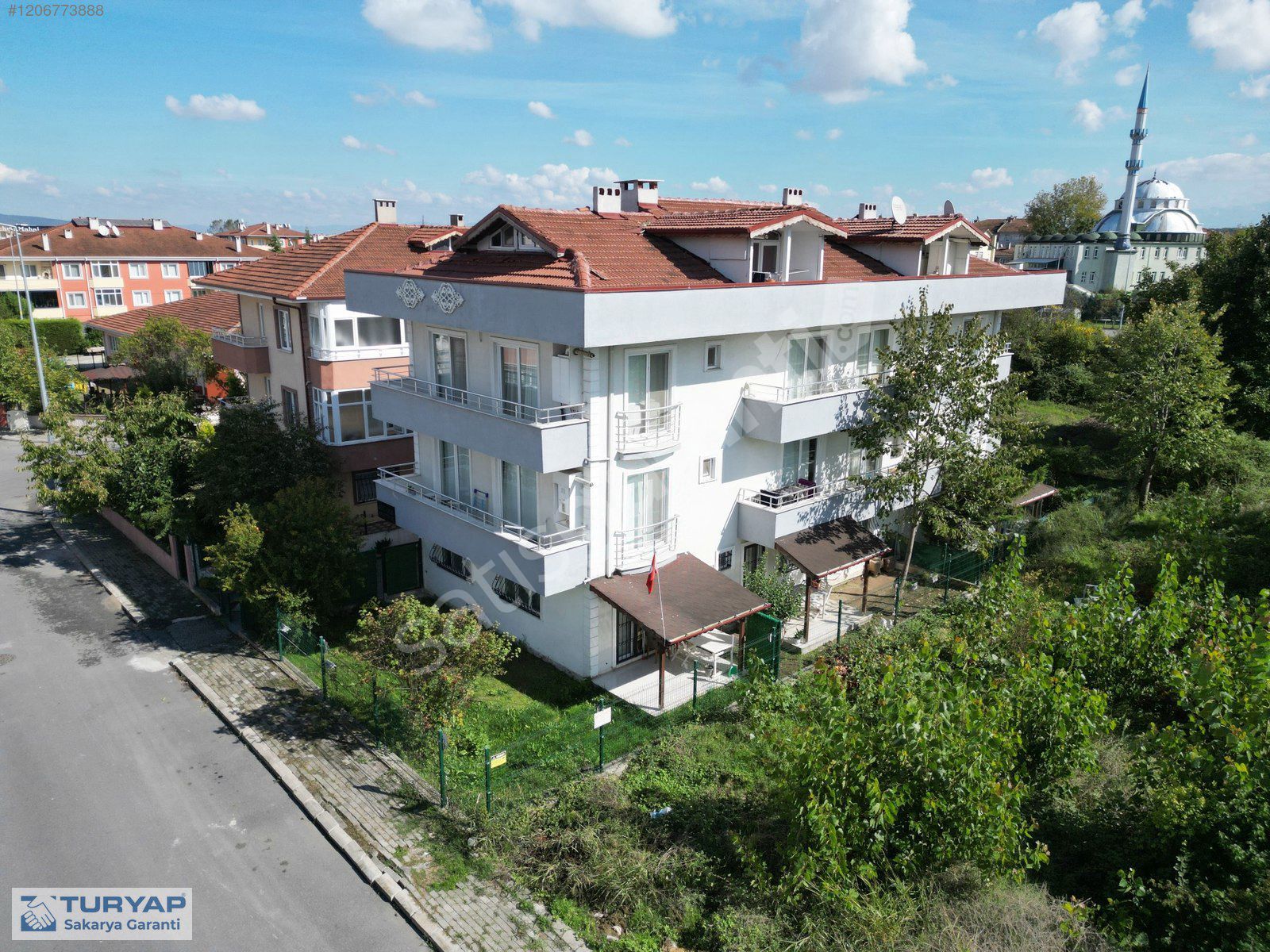 SERDİVAN TUNATAN DA MAVİ DURAK YAKINI 6 ADET EŞYALI APART