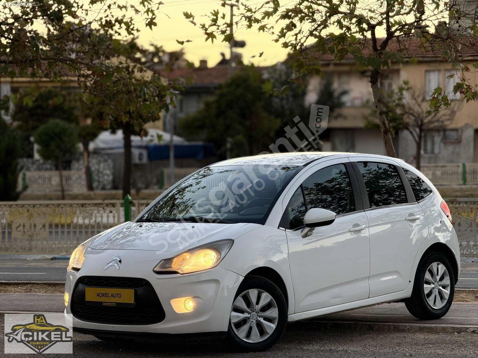 AÇIKEL AUTO CENTER-HATASIZ-BOYASIZ-TRAMERSİZ-203.000 KM