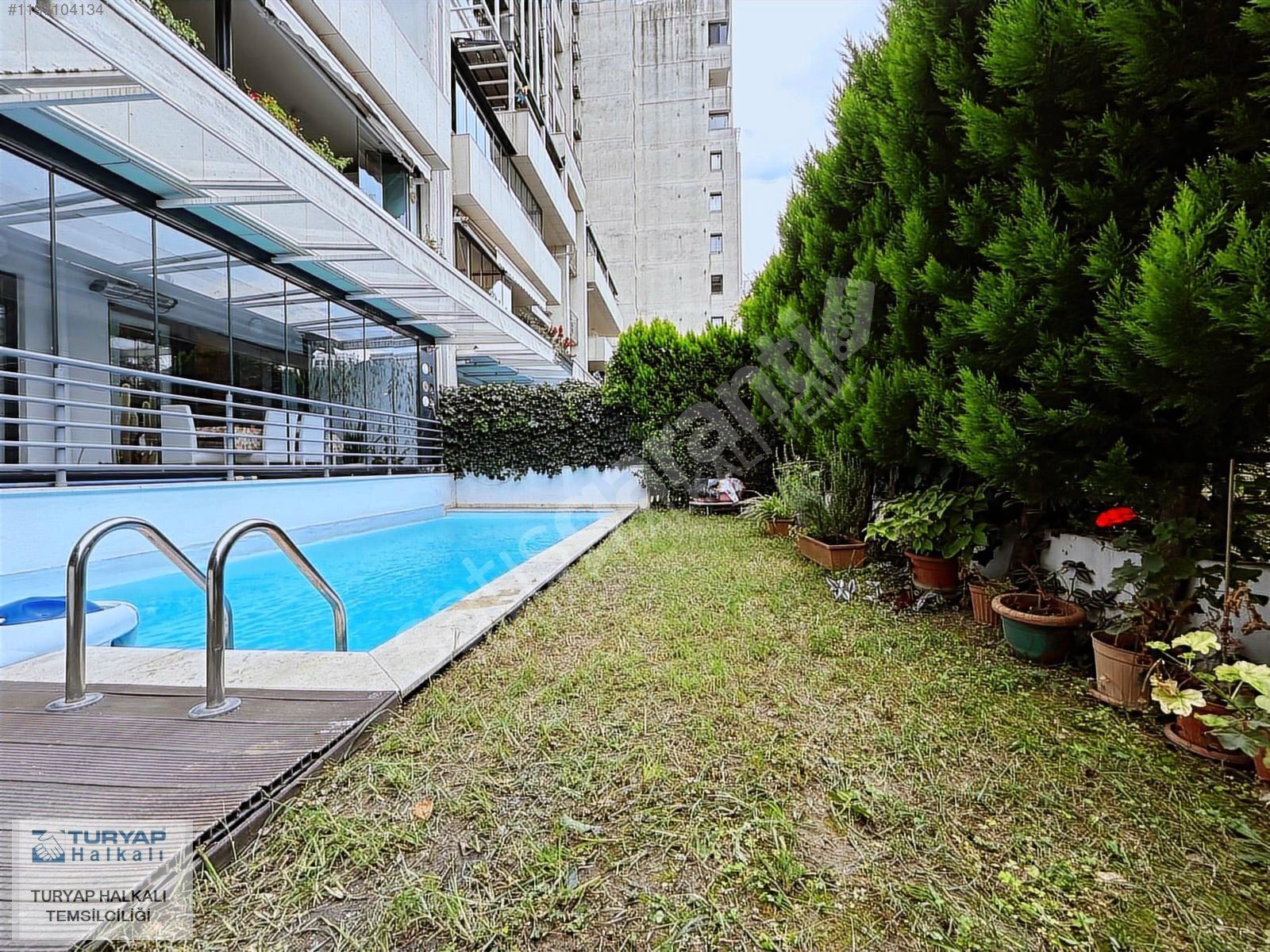 BOSPHORUS CİTY SATILIK 2+1 159m2 ÖZEL HAVUZLU BAHÇE KATI