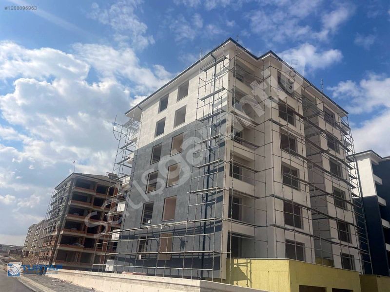 TURYAP'TAN IHLAMURKENT YAKAMOZ EVLERİNDE 3+1 LÜKS SATILIK DAİRE