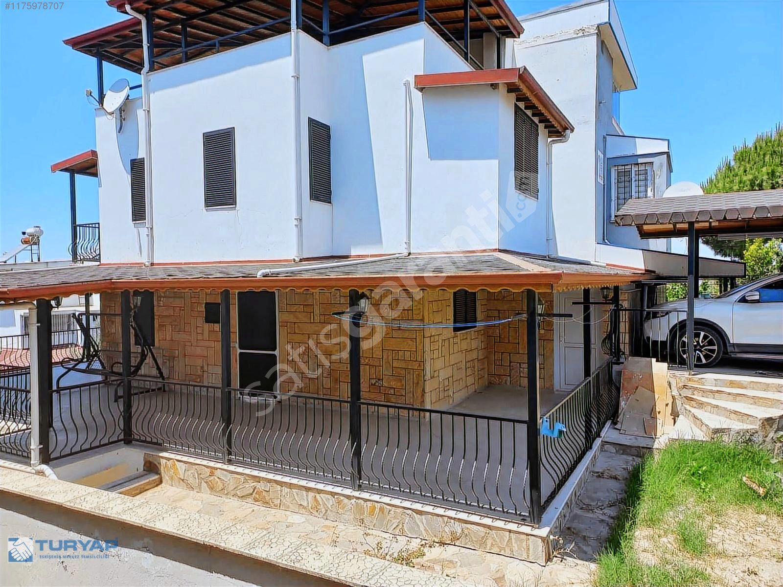 TURYAP'TAN KUŞADASI SOĞUCAK MEVKİ, DENİZ MANZARALI SATILIK VİLLA