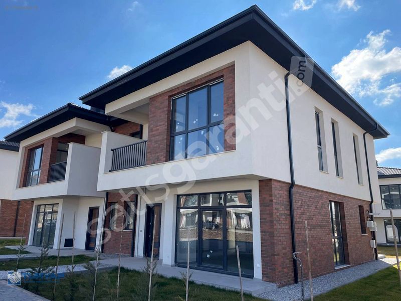 TURYAP' TAN ONE LİFE KONUTLARINDA 4+1 SATILIK LÜKS DUBLEKS VİLLA