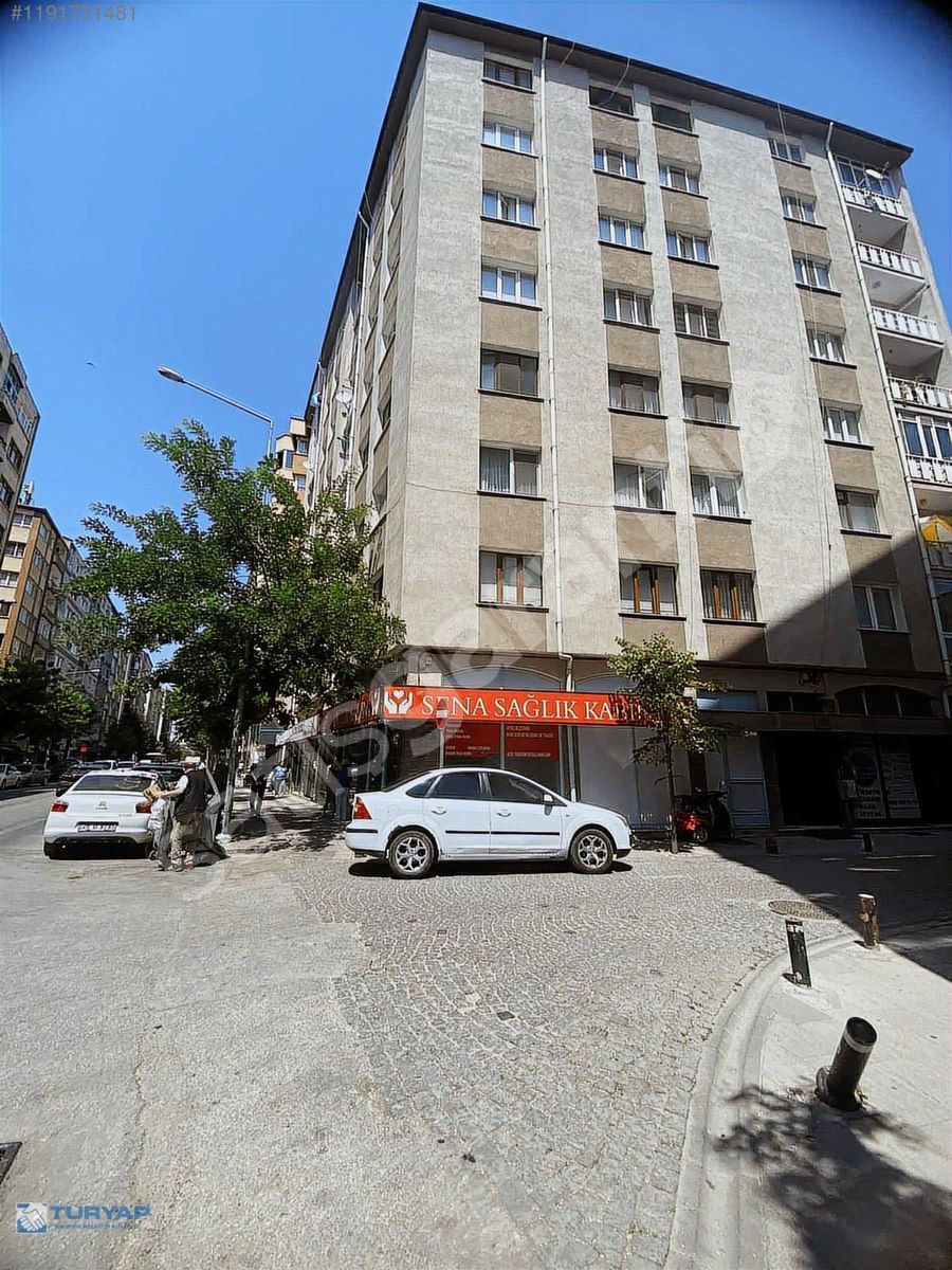 TURYAP ESKİŞEHİR ATATÜRK CADDESİ BAKIMLI SATILIK 3+1 DAİRE