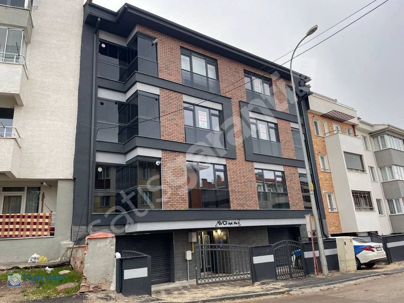 TURYAP'TAN GÖZTEPE MH. DE SIFIR LÜKS 3+1 ARA KAT SATILIK DAİRE