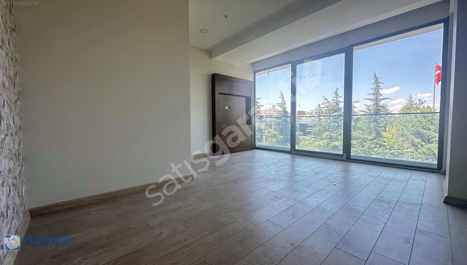 TURYAP'TAN CASSABA MODERNDE KORU TARAFI SATILIK 107m² LÜKS OFİS