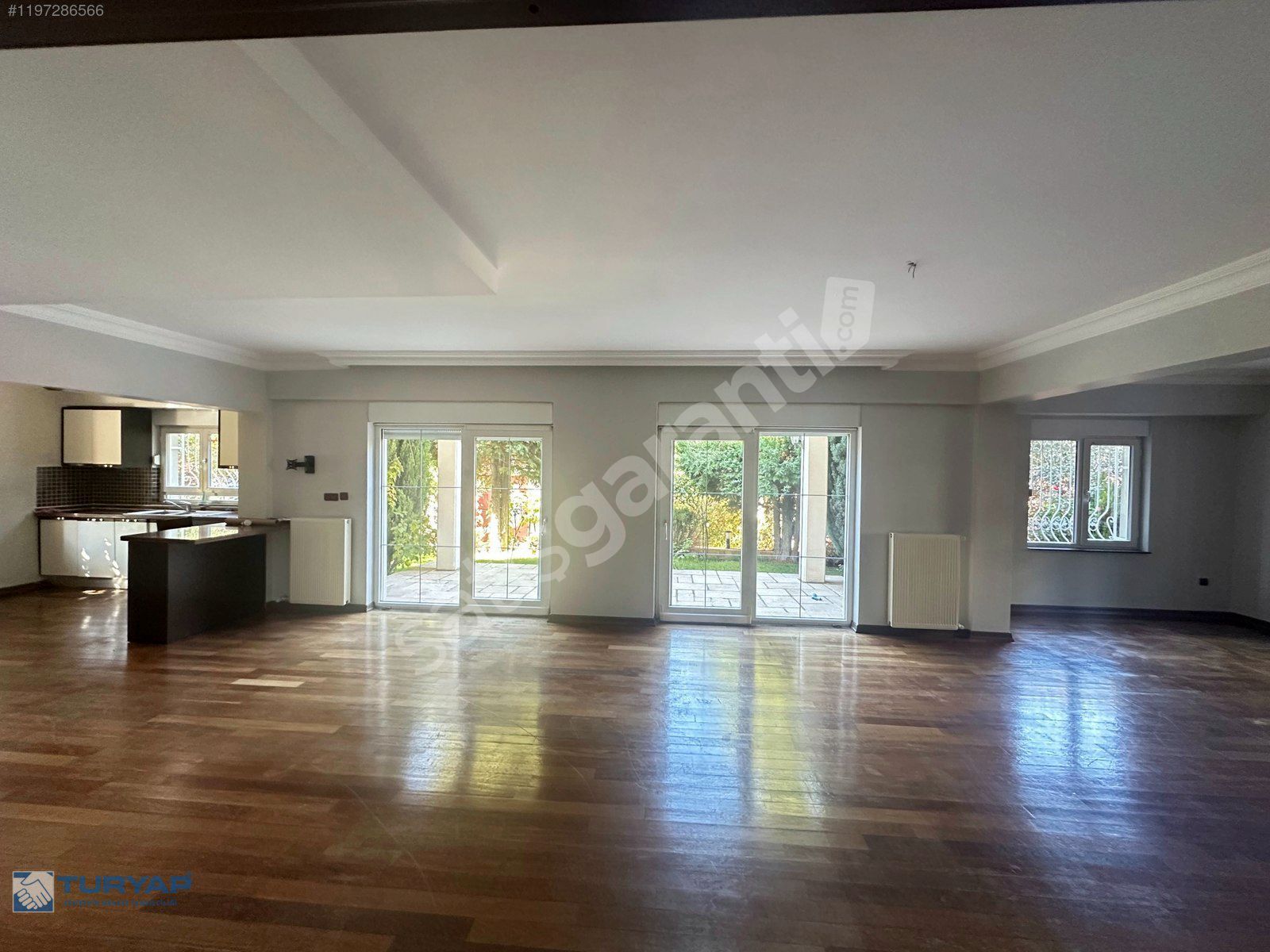 TURYAP'TAN ORKİDE KONAKLARINDA GENİŞ300m²LÜKS KİRALIK 5+1 VİLLA