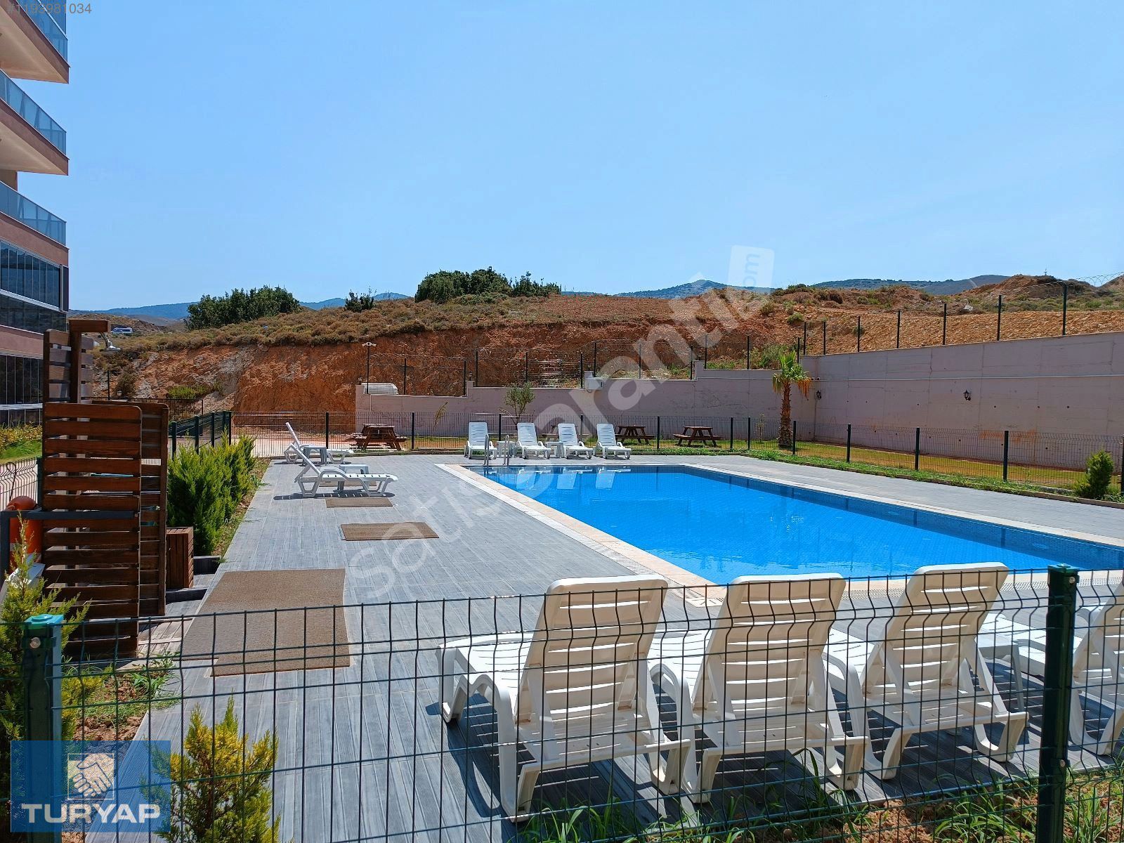 GAZİ MAH.HAVUZ ve GÜVENLİKLİ SİTEDE NATAMAM 2+1 SATILIK DAİRE