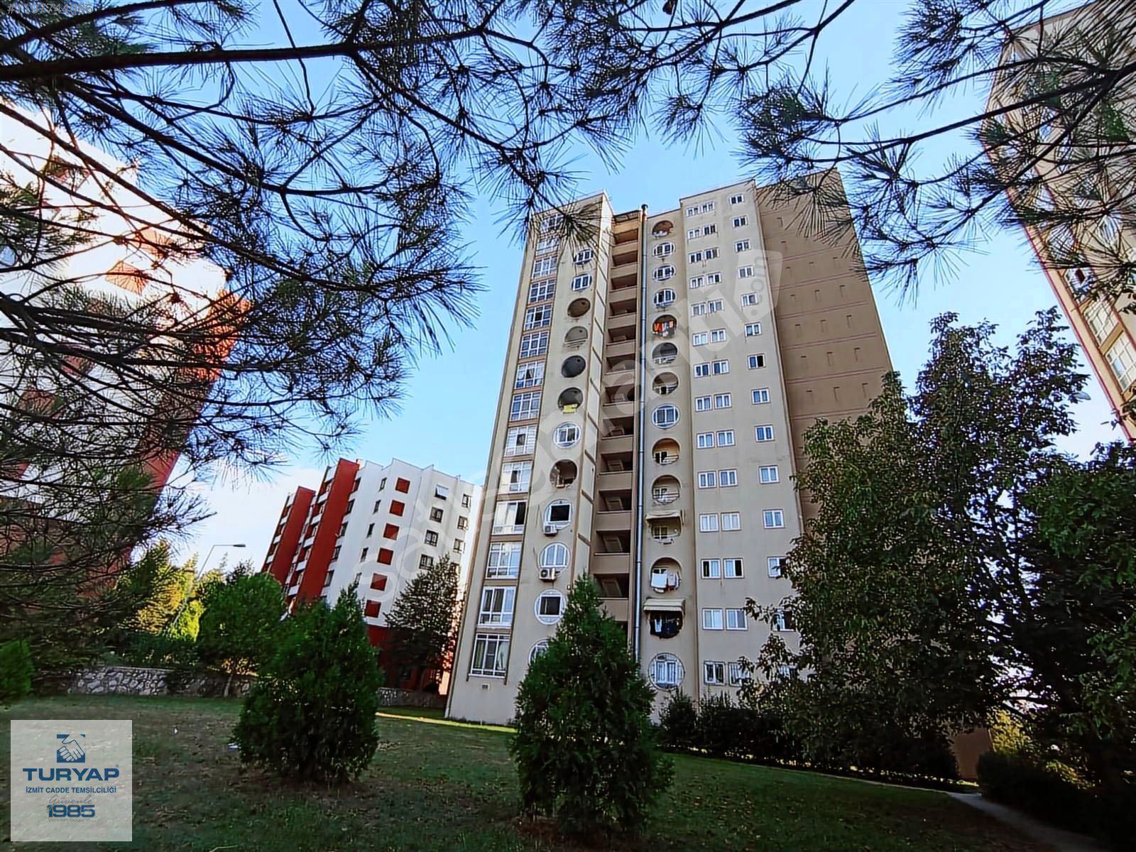 Turyap'tan Yuvam Akarcada 3oda1salon Manzaralı Donanımlı Kiralık