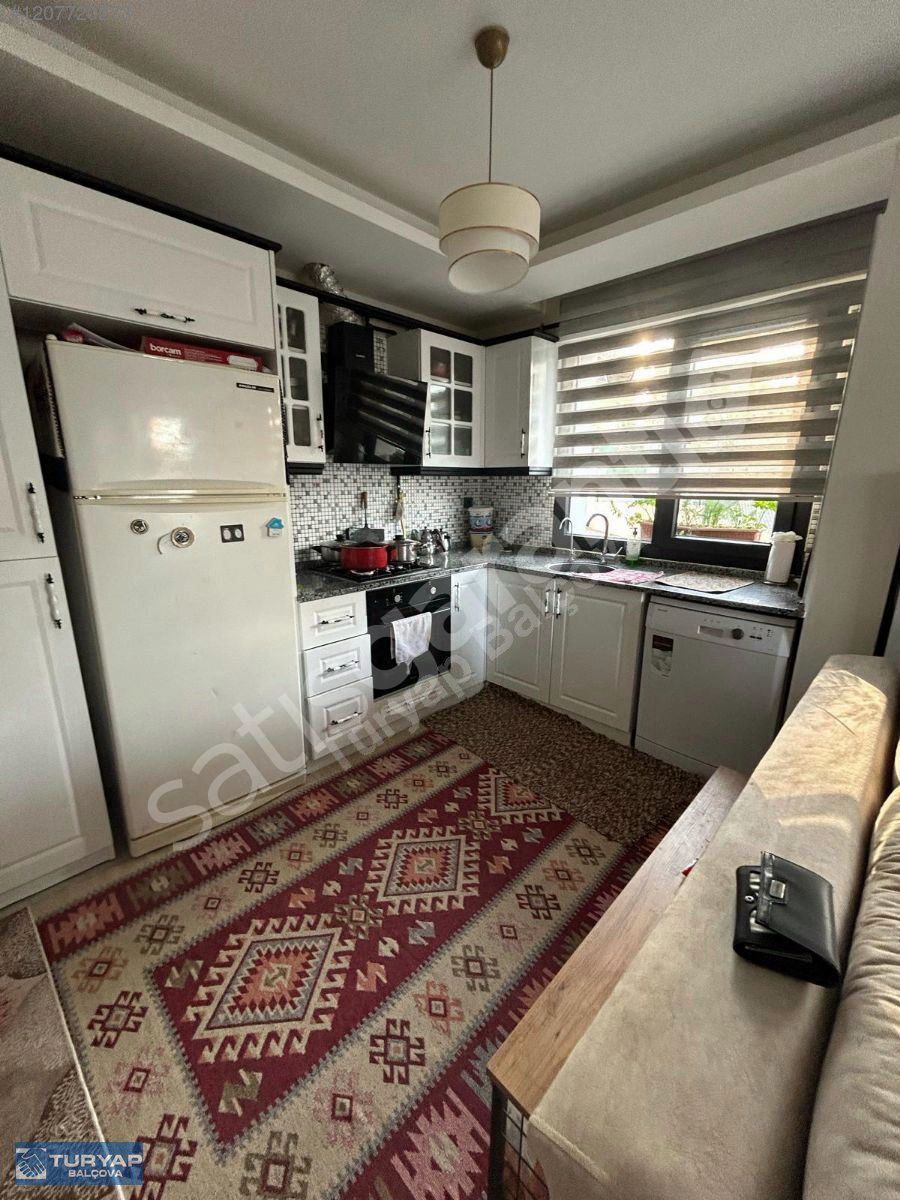 Mimkent'te Deniz Manzaralı Arakat Yeni Bina, Modern Yaşam!